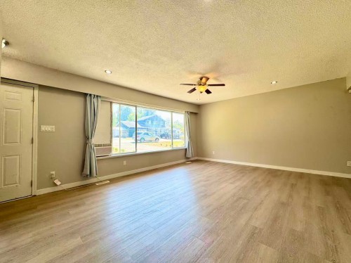 22543 123 Avenue, Maple Ridge, BC - Indoor Photo Showing Other Room