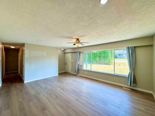 22543 123 Avenue, Maple Ridge, BC - Indoor