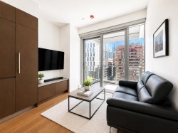 1104-1277 Hornby Street West Vancouver, BC V6Z 1W4
