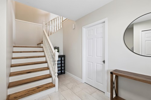 11902 Bruce Place, Maple Ridge, BC - Indoor Photo Showing Other Room