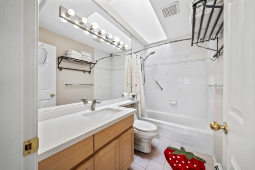 3628 Mckay Drive, Richmond, BC - Indoor Photo Showing Bathroom