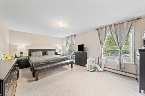 3628 Mckay Drive, Richmond, BC - Indoor Photo Showing Bedroom
