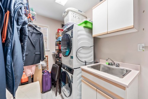 3628 Mckay Drive, Richmond, BC - Indoor Photo Showing Laundry Room