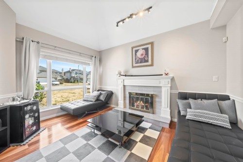 3628 Mckay Drive, Richmond, BC - Indoor Photo Showing Living Room With Fireplace