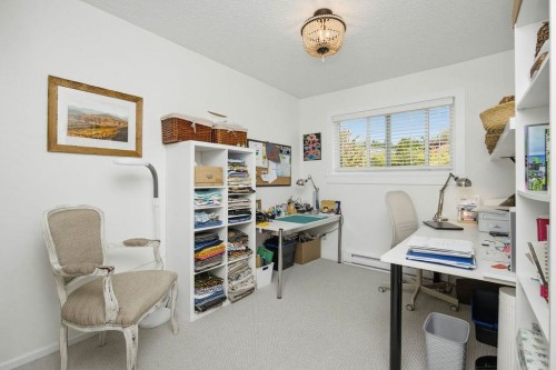 5111 Bay Road, Sechelt, BC - Indoor