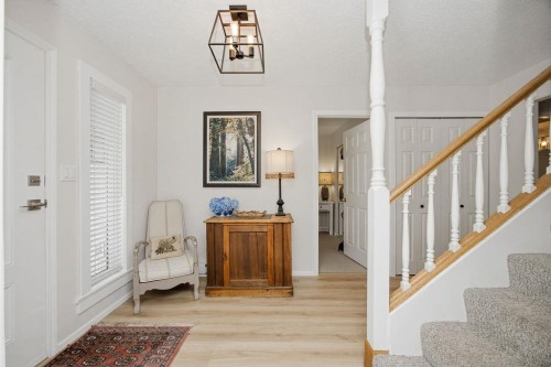 5111 Bay Road, Sechelt, BC - Indoor Photo Showing Other Room