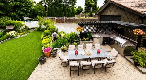 667 Colinet Street, Coquitlam, BC 