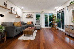 112-1274 Barclay Street  Vancouver, BC V6E 1H3