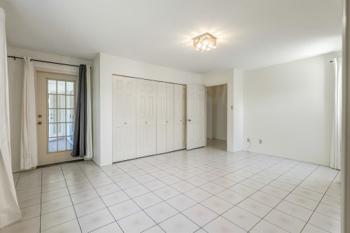 5367 Hazel Court, Delta, BC - Indoor Photo Showing Other Room
