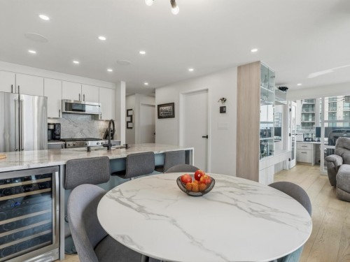 3106-1495 Richards Street, Vancouver, BC - Indoor