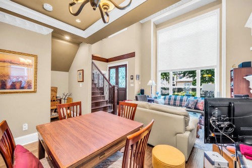 8480 Francis Road, Richmond, BC - Indoor Photo Showing Dining Room