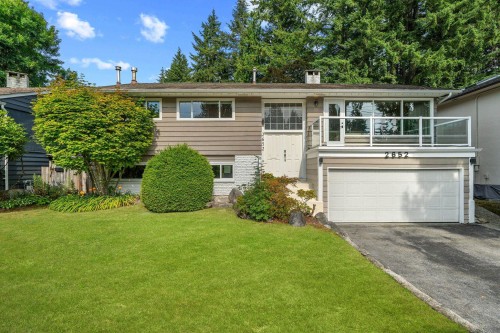 2652 Hoskins Road  North Vancouver, BC V7J 3A3