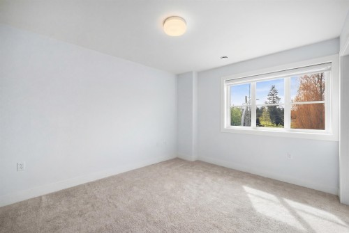 7-5377 8A Avenue, Delta, BC - Indoor Photo Showing Other Room