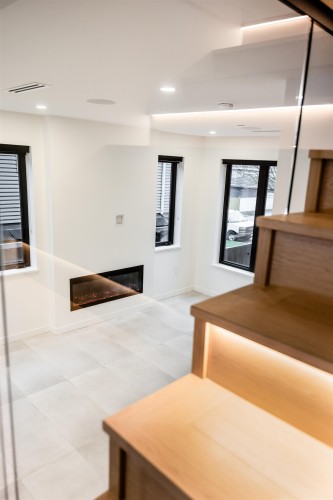 7962 Inverness Street, Vancouver, BC - Indoor Photo Showing Other Room