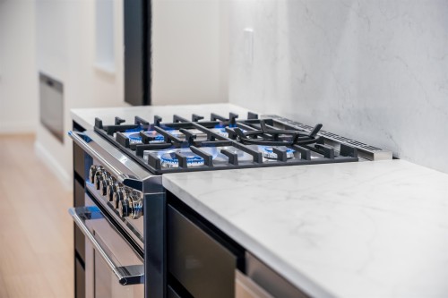 7960 Inverness Street, Vancouver, BC - Indoor Photo Showing Kitchen