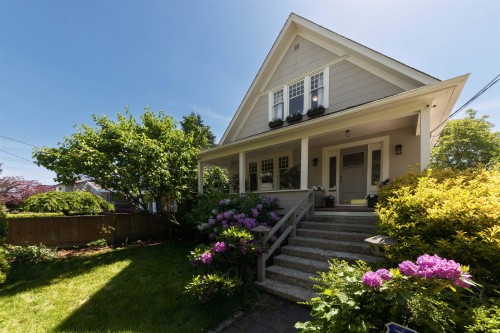 7952 15Th Avenue, Burnaby, BC - Outdoor With Deck Patio Veranda