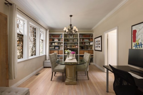 7952 15Th Avenue, Burnaby, BC - Indoor Photo Showing Dining Room