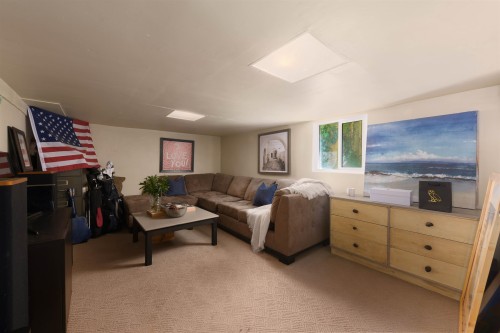 7952 15Th Avenue, Burnaby, BC - Indoor
