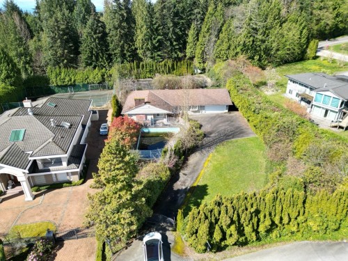 960 Pyrford Road, West Vancouver, BC - Outdoor