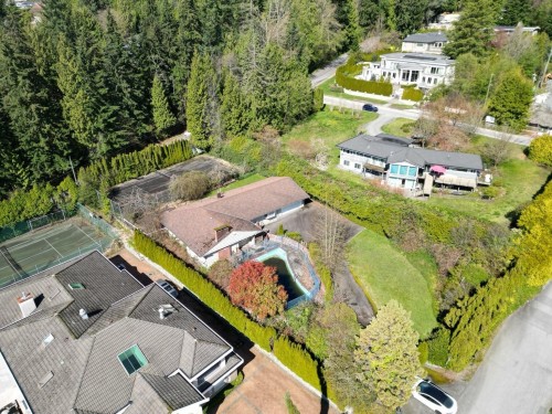 960 Pyrford Road, West Vancouver, BC - Outdoor With View