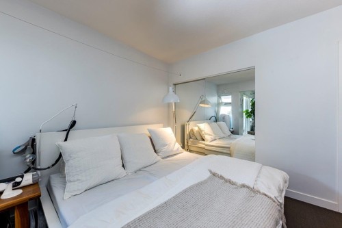 514-111 3Rd Street E, North Vancouver, BC - Indoor Photo Showing Bedroom
