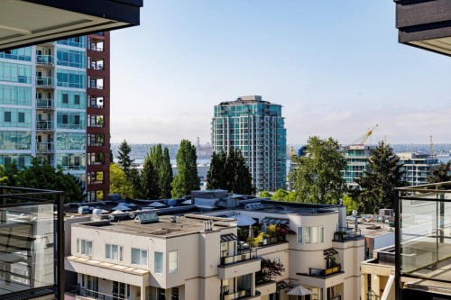 514-111 3Rd Street E, North Vancouver, BC - Outdoor With Balcony