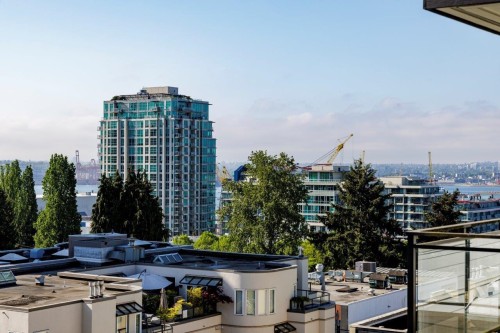 514-111 3Rd Street E, North Vancouver, BC - Outdoor