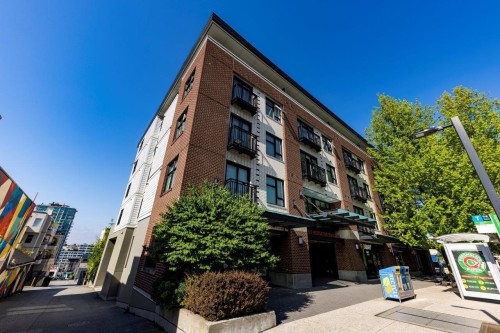 514-111 3Rd Street E, North Vancouver, BC - Outdoor