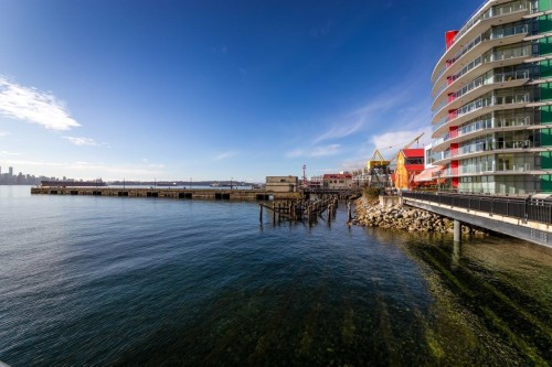 514-111 3Rd Street E, North Vancouver, BC - Outdoor With Body Of Water