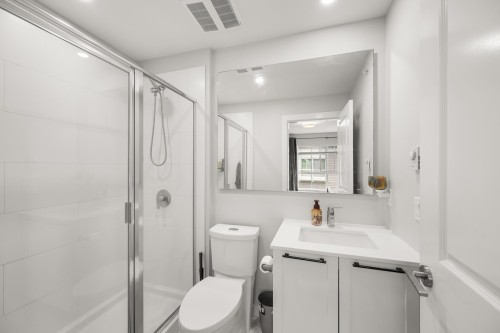 74-19696 Hammond Road, Pitt Meadows, BC - Indoor Photo Showing Bathroom