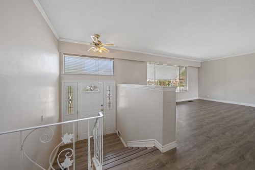 3356 Liverpool Street, Port Coquitlam, BC - Indoor Photo Showing Other Room