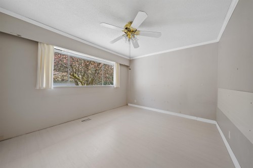 3356 Liverpool Street, Port Coquitlam, BC - Indoor Photo Showing Other Room
