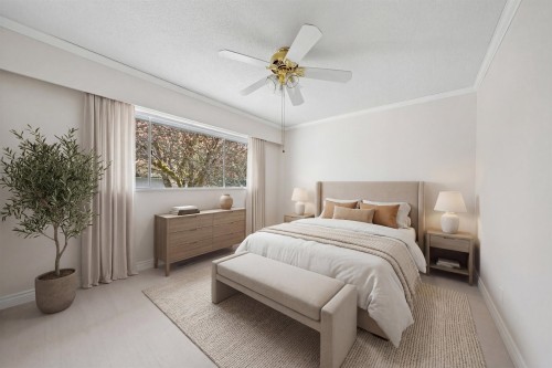 3356 Liverpool Street, Port Coquitlam, BC - Indoor Photo Showing Bedroom