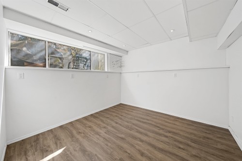 3356 Liverpool Street, Port Coquitlam, BC - Indoor Photo Showing Other Room