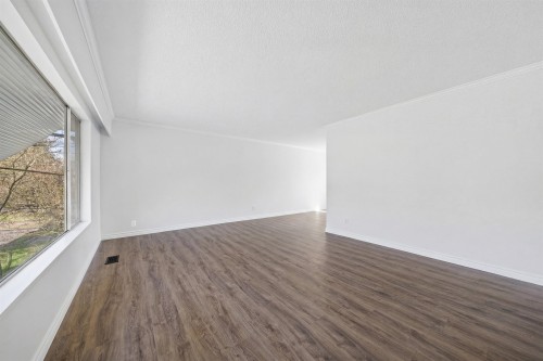 3356 Liverpool Street, Port Coquitlam, BC - Indoor Photo Showing Other Room