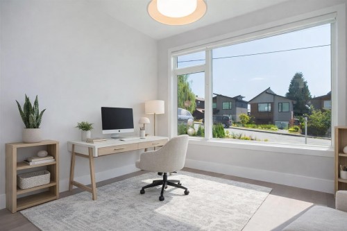 356 28Th Street W, North Vancouver, BC - Indoor Photo Showing Office