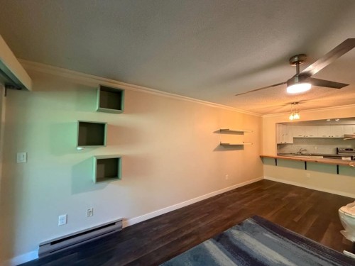 1210 Pacific Street, Coquitlam, BC - Indoor Photo Showing Other Room