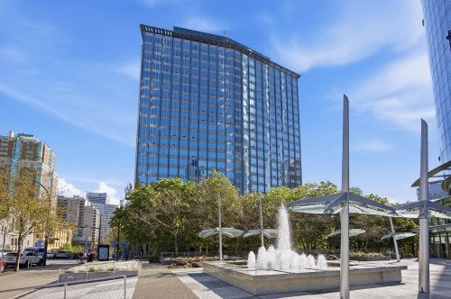 1110-989 Nelson Street  Vancouver, BC V6Z 2S1
