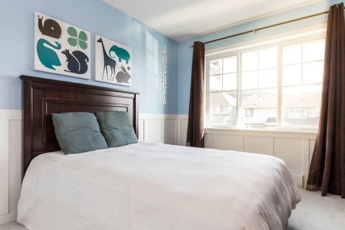 3355 Devonshire Avenue, Coquitlam, BC - Indoor Photo Showing Bedroom