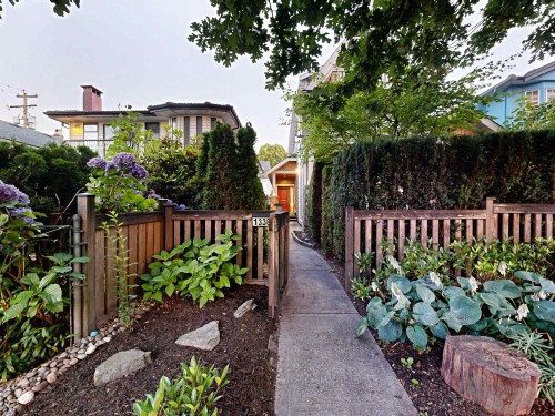 1338 23Rd Avenue E, Vancouver, BC - Outdoor