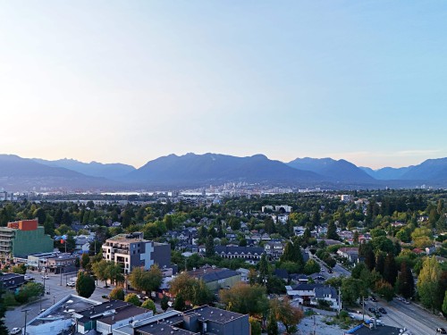 1338 23Rd Avenue E, Vancouver, BC - Outdoor With View