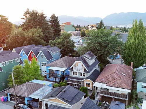 1338 23Rd Avenue E, Vancouver, BC - Outdoor