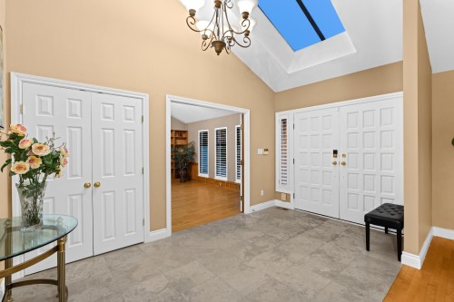 1285 Chartwell Crescent, West Vancouver, BC - Indoor Photo Showing Other Room