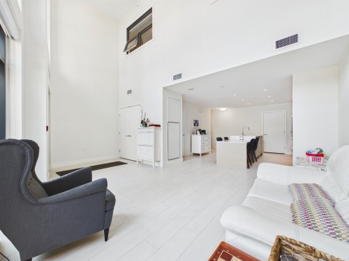 3544 Sawmill Crescent, Vancouver, BC - Indoor