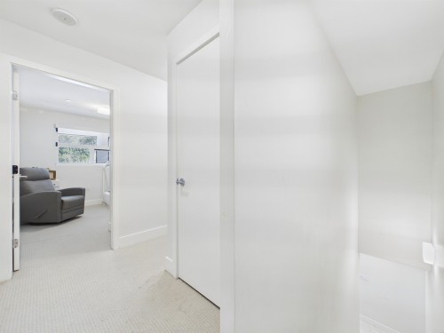 3544 Sawmill Crescent, Vancouver, BC - Indoor Photo Showing Other Room