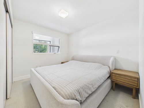 3544 Sawmill Crescent, Vancouver, BC - Indoor Photo Showing Bedroom