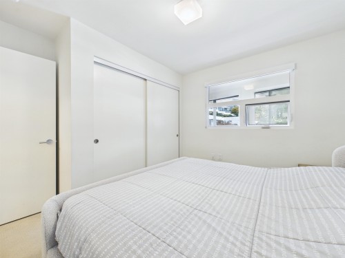 3544 Sawmill Crescent, Vancouver, BC - Indoor Photo Showing Bedroom