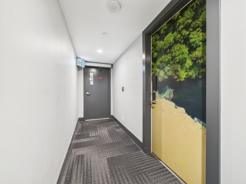 3544 Sawmill Crescent, Vancouver, BC - Indoor Photo Showing Other Room