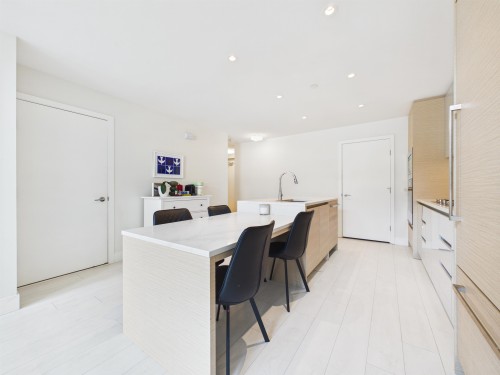 3544 Sawmill Crescent, Vancouver, BC - Indoor