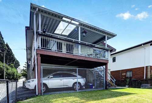 2871 18Th Avenue E, Vancouver, BC 